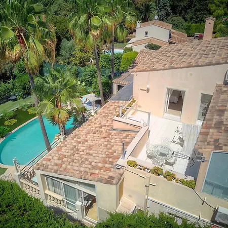 Frgk 'luxury Heated Pool, & Ultra-fast Wi-fi' Vila *
