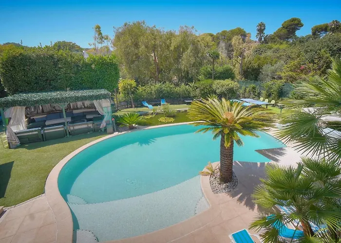 Vila Frgk 'luxury Heated Pool, & Ultra-fast Wi-fi'