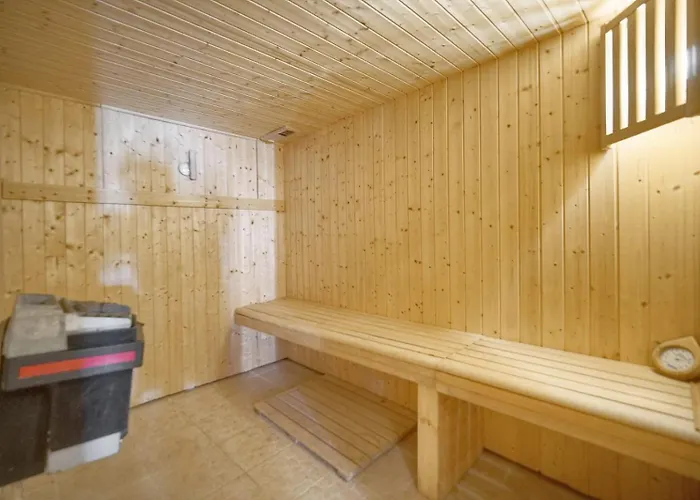 Frgk 'luxury Heated Pool, & Ultra-fast Wi-fi'
